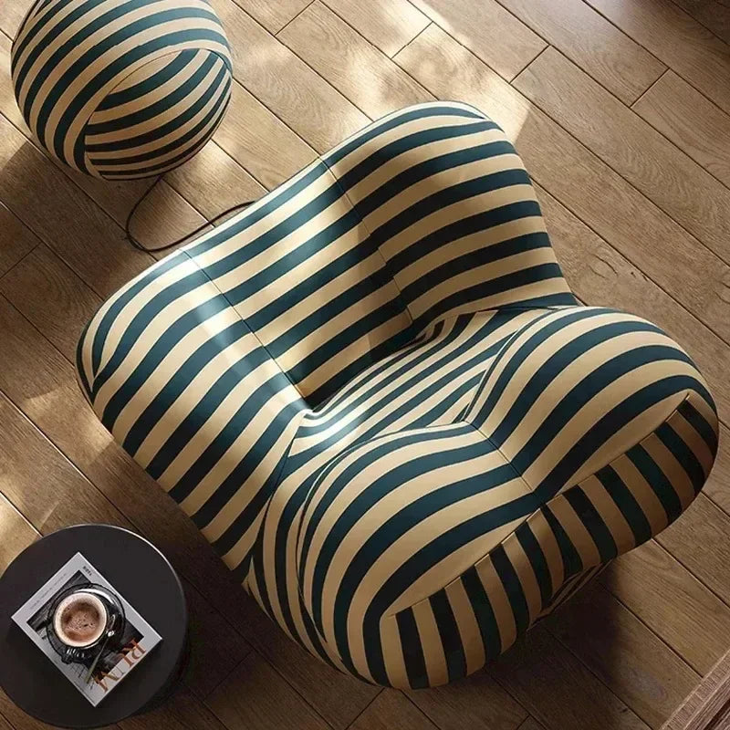 Modern Cozy Lounge Chair