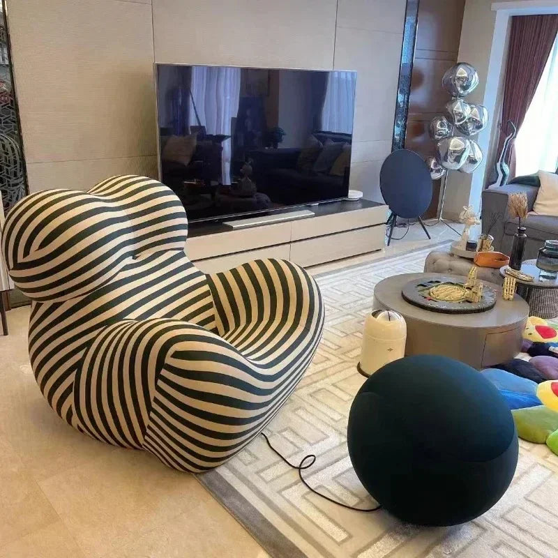 Modern Cozy Lounge Chair