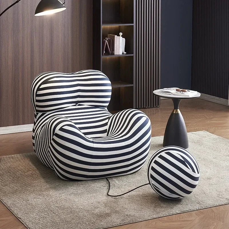 Modern Cozy Lounge Chair